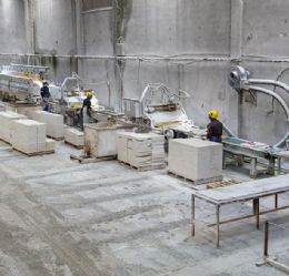 Travertine or Marble? Comparison for European Projects